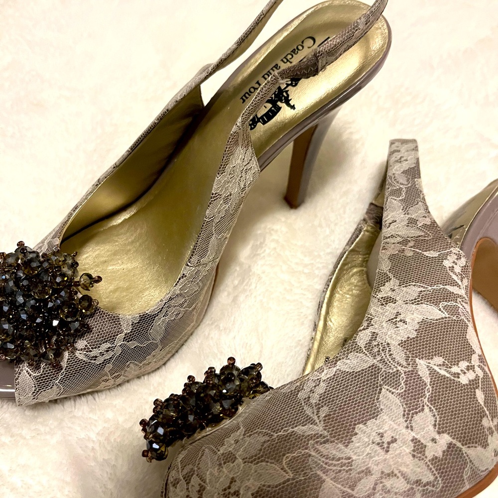 Dress shoes